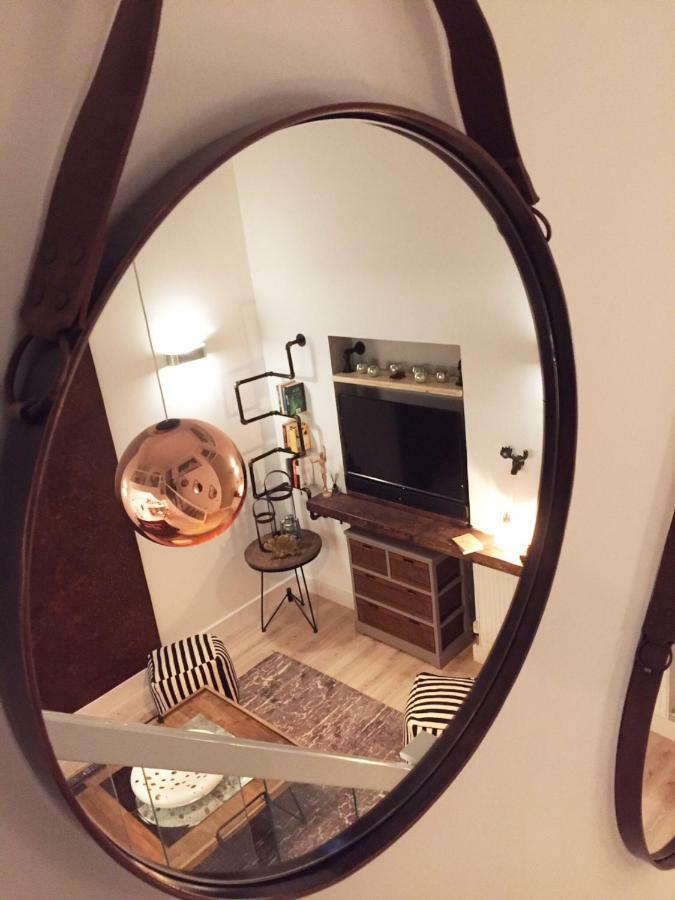 Spacious 1 Bedroom Split Level Old Pub Conversion Tower Bridge Londýn Exteriér fotografie